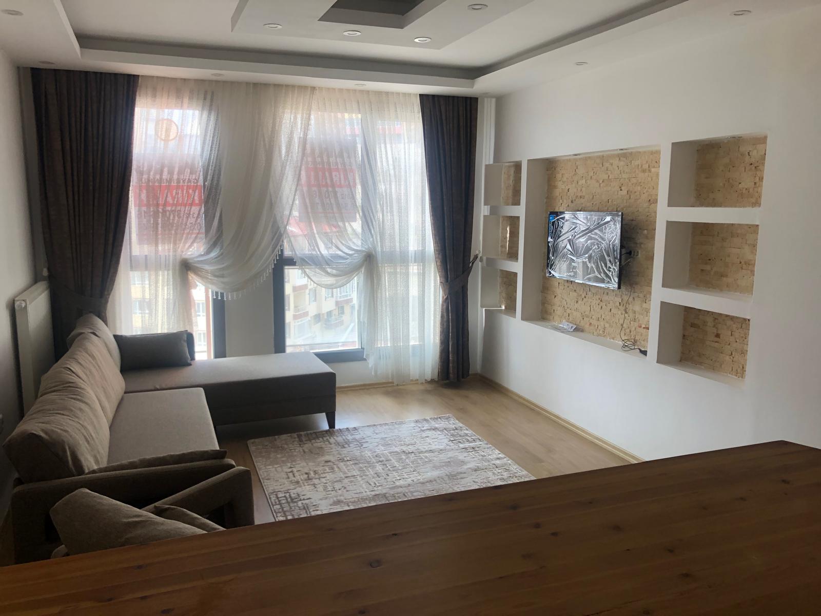KRC'DEN MERKEZİ KONUMDA KATTA SATILIK 2+1 DAİRE