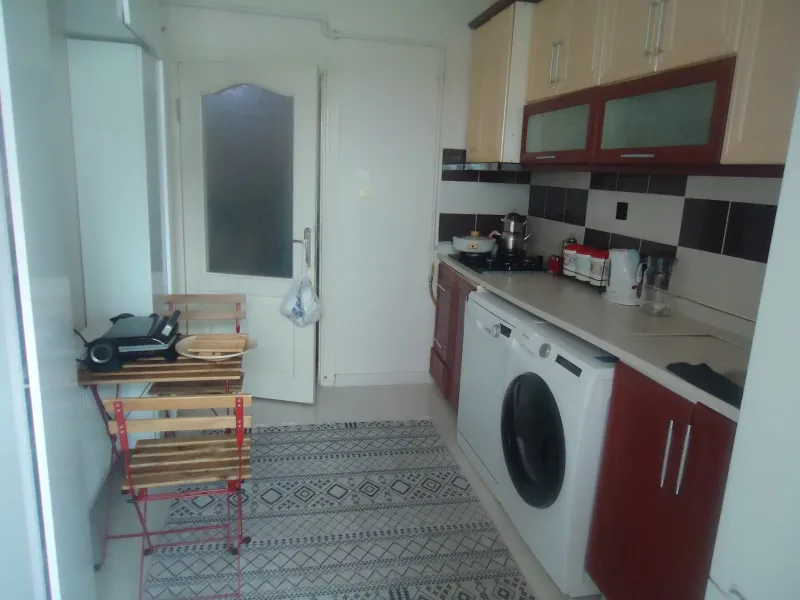 KRC'DEN MERKEZİ KONUMDA KATTA SATILIK 3+1 DAİRE